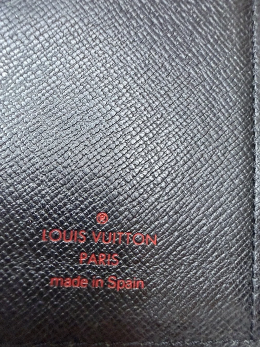 Louis Vuitton Black Epi Leather Small Agenda Cover - Picture 2 of 10